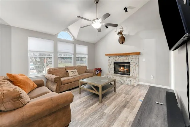 $280,000 | 505 Southeast Onyx Drive, Lee's Summit, MO 64063