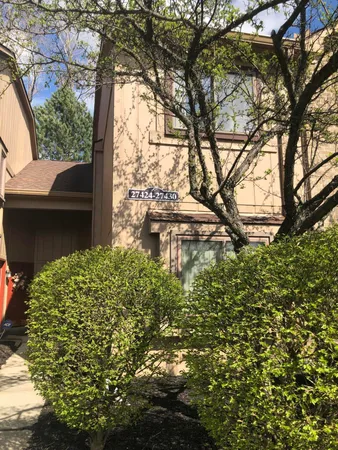 $140,000 | 27430 Evergreen Road, Unit 36, Lathrup Village, MI 48076