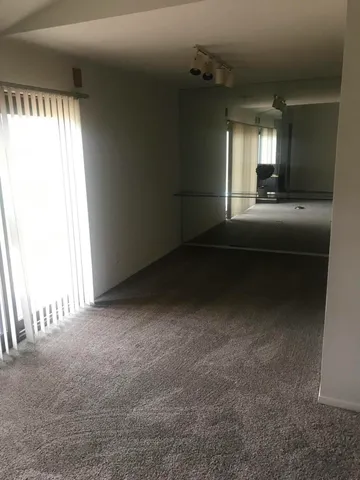 $140,000 | 27430 Evergreen Road, Unit 36, Southfield, MI 48076