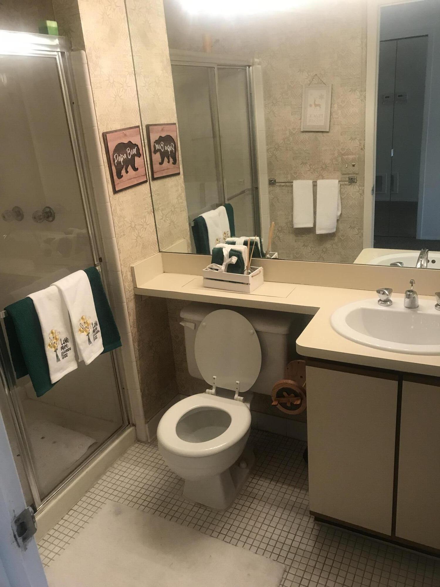 27430 Evergreen Road, Unit 36 Lathrup Village, MI 48076 - Photo 6 of 10 IMG_3314