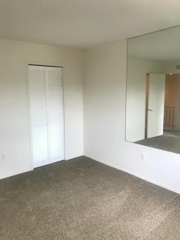 $140,000 | 27430 Evergreen Road, Unit 36, Southfield, MI 48076