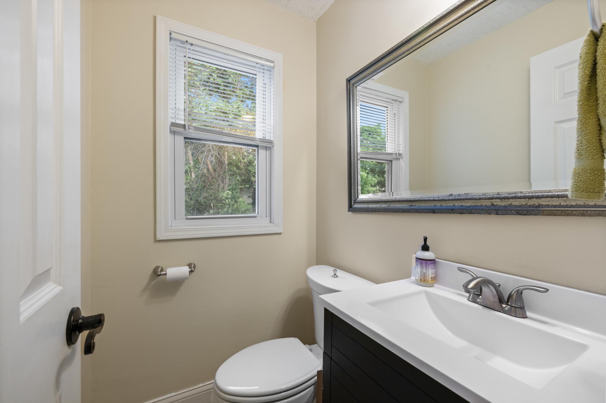 115 East 58th Street Minneapolis, MN 55419 - Photo 14 of 33