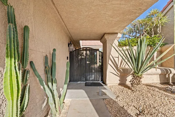 $710,900 | 12 Galicia Court, Palm Desert, CA 92260
