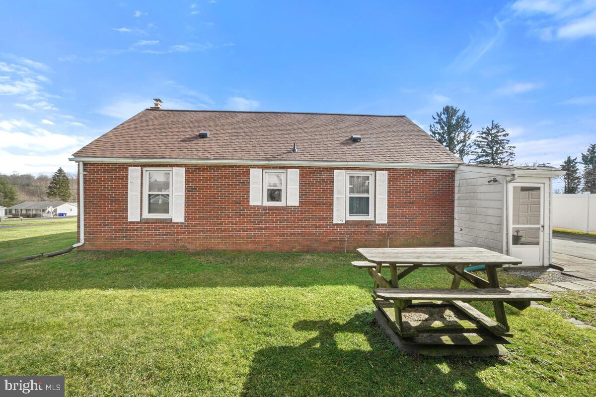 13042 Penn Shop Road Mount Airy, MD 21771 - Photo 32 of 32 Gallery Image 32