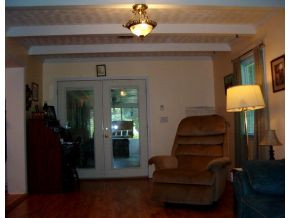 332 Hidden Valley Road Kingsport, TN 37663 - Photo 8 of 12 LR Enclosed porch and hot tub