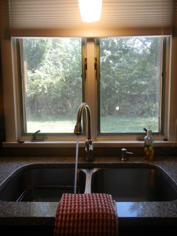 99 Bowles Park Springfield, MA 01104 - Photo 8 of 30 Gallery Image 8