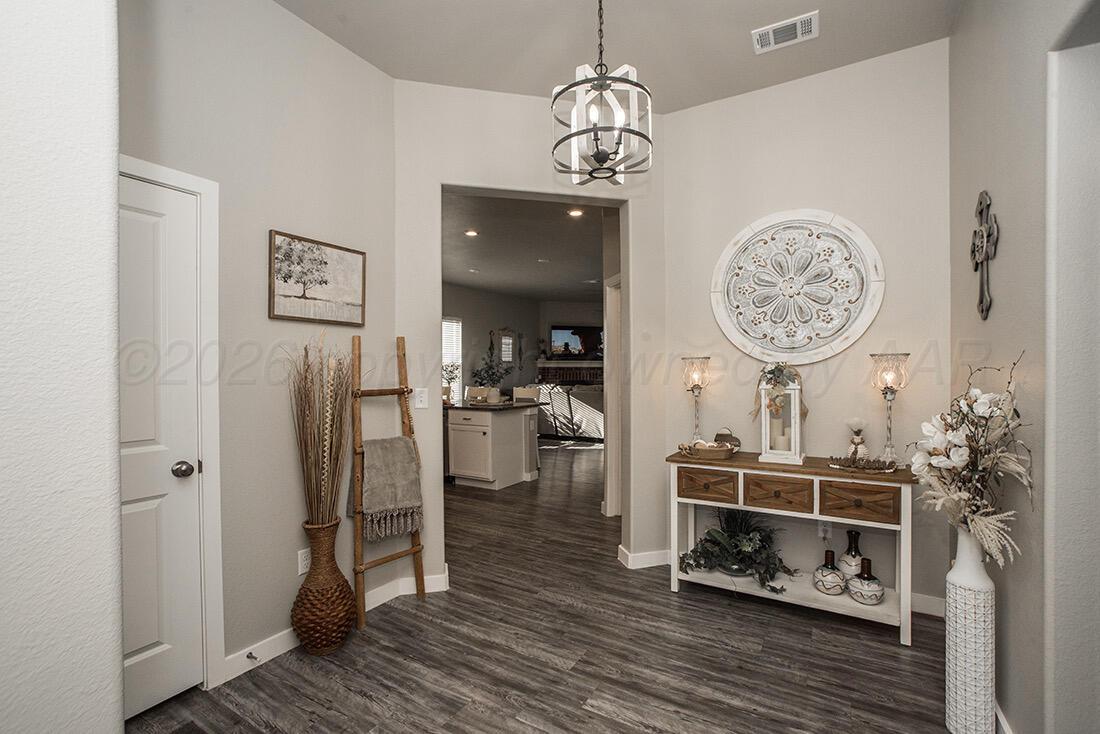 1642 Lullwater Road Amarillo, TX 79118 - Photo 12 of 32 IMG_1797