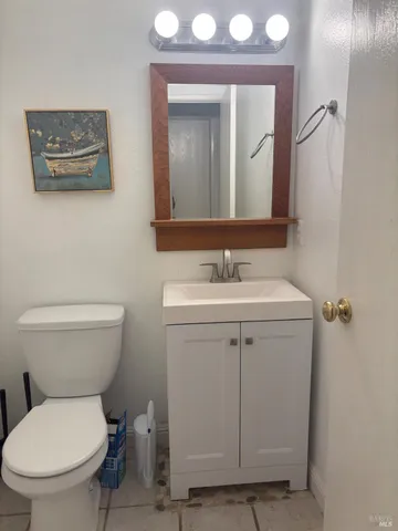 $2,900 | 221 College View Drive, Rohnert Park, CA 94928