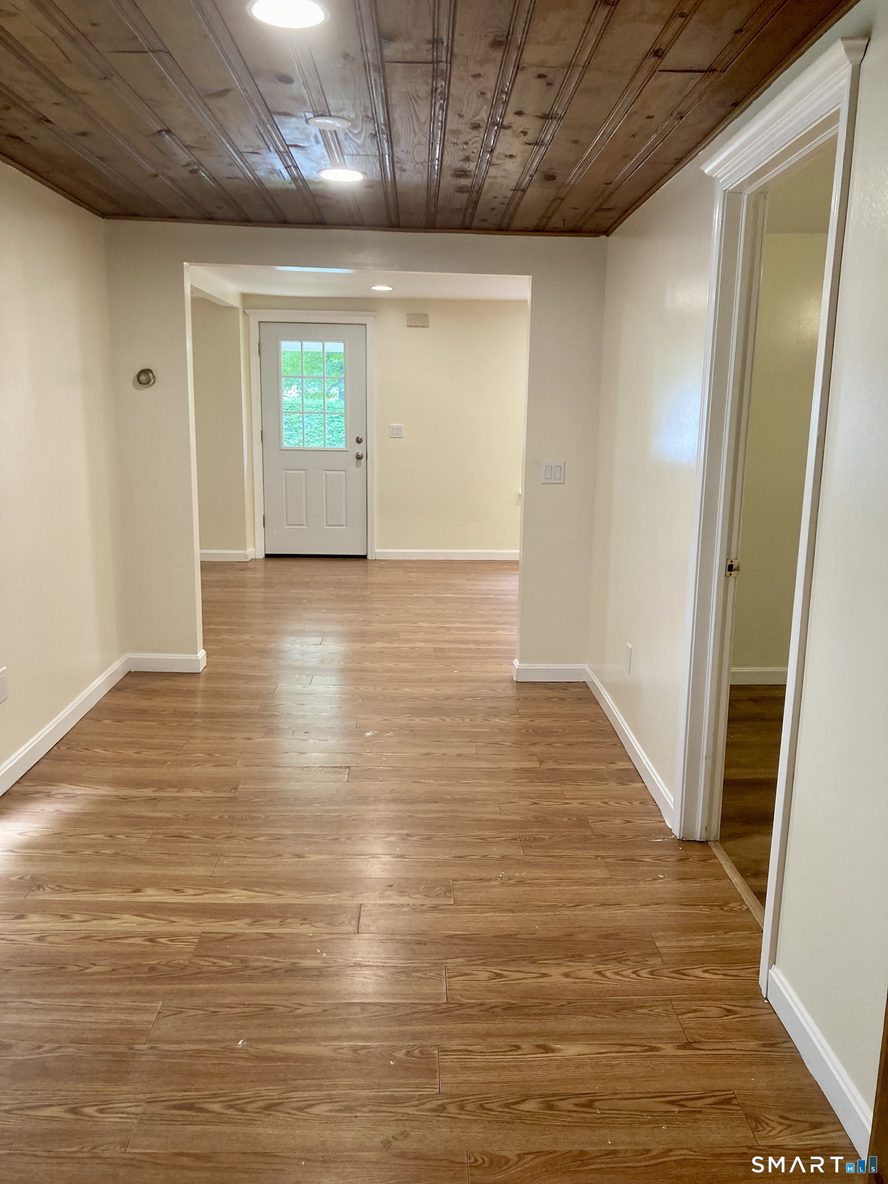 31 Type Road Windham, CT 06266 - Photo 8 of 19