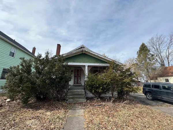$8,900 | 213 South 12th Street, Saginaw, MI 48601