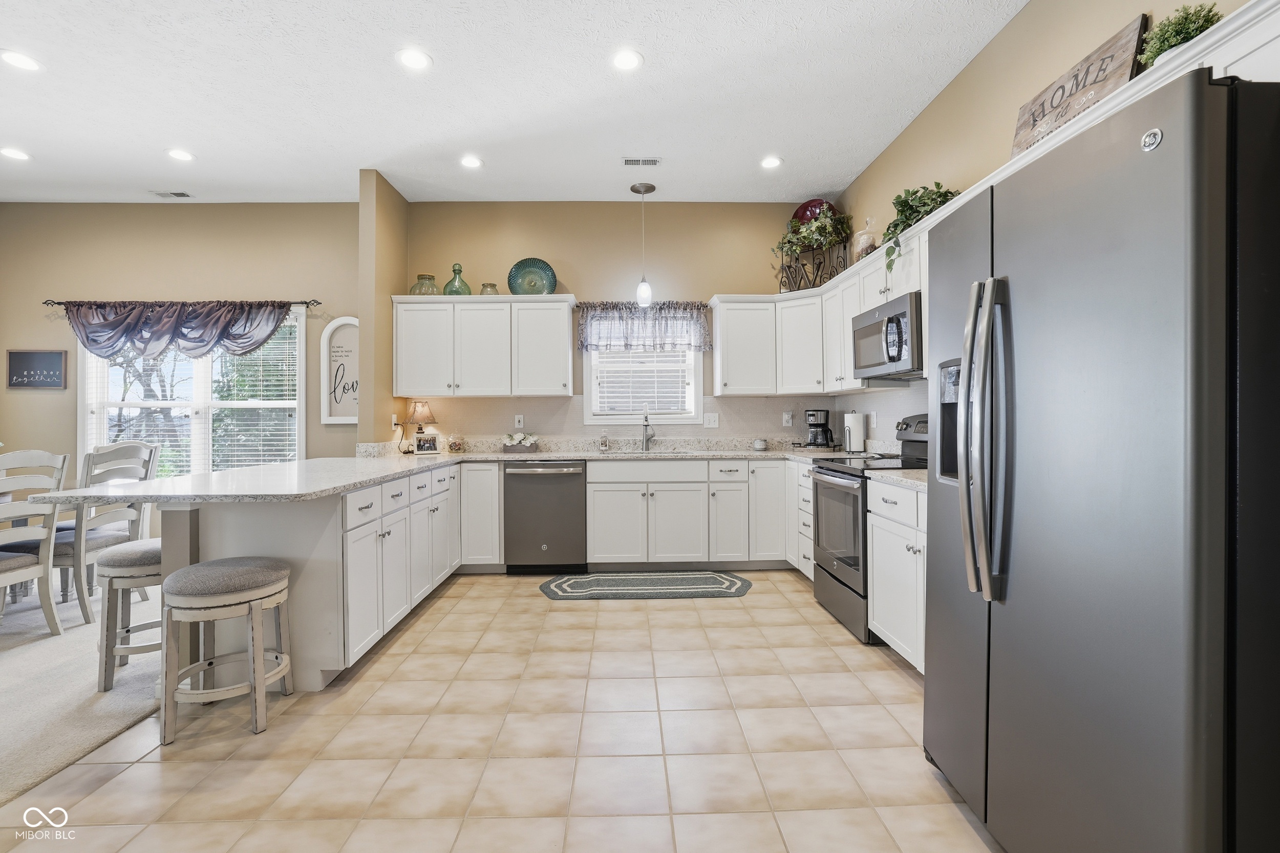 5975 Sugar Grove Road Plainfield, IN 46168 - Photo 12 of 38