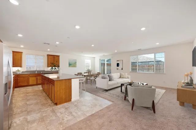 $699,000 | 498 Central Pacific Street, Lathrop, CA 95330