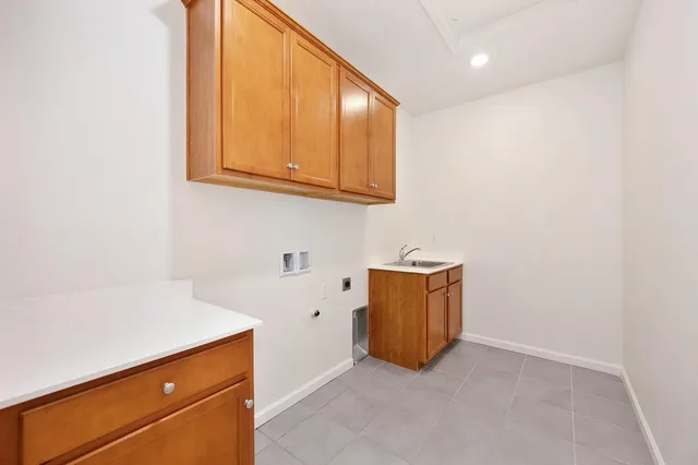 $699,000 | 498 Central Pacific Street, Lathrop, CA 95330