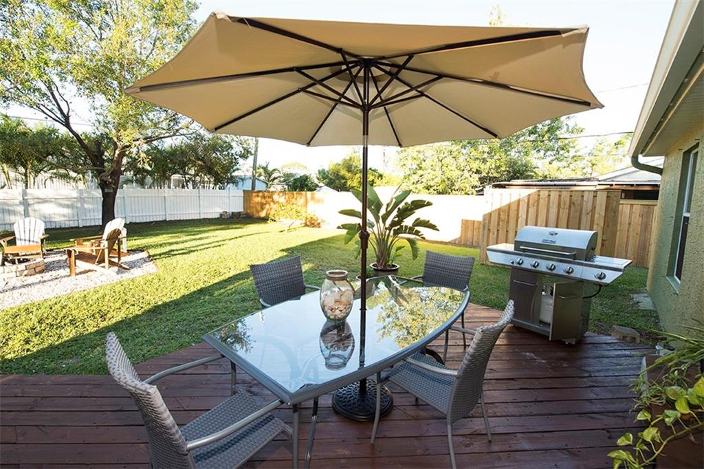 655 Southeast Ron Rico Terrace Port St. Lucie, FL 34983 - Photo 30 of 31