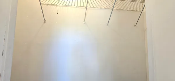 $1,250 | 3684 Pinehurst Drive, Unit EFFIENCY, Lake Worth, FL 33467