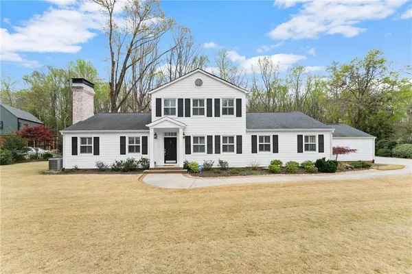 $749,900 | 669 Dixon Drive, Gainesville, GA 30501