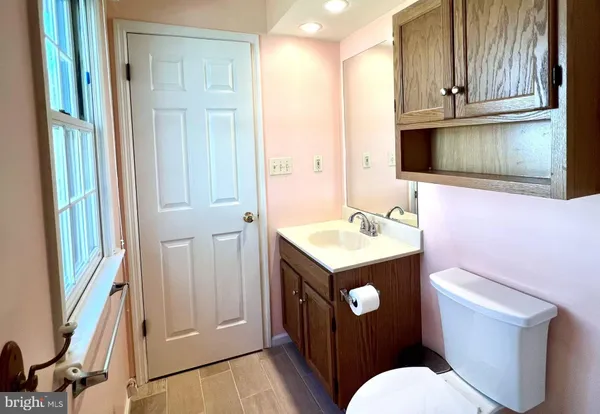 $449,900 | 917 Chowning Drive, Hummelstown, PA 17036