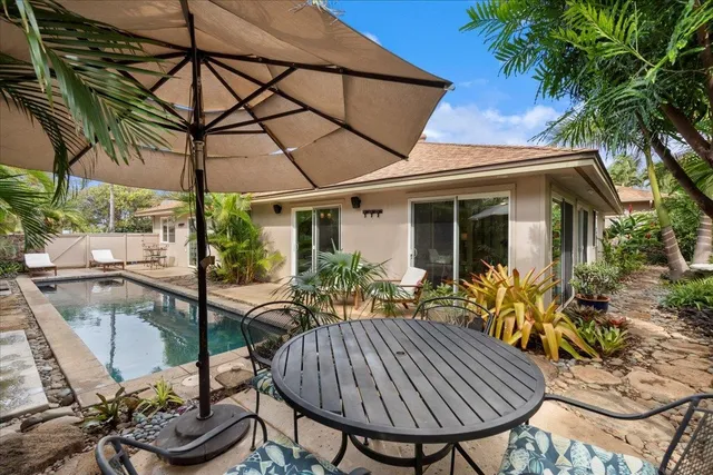$1,399,900 | 555 Halalai Street, Kihei, HI 96753