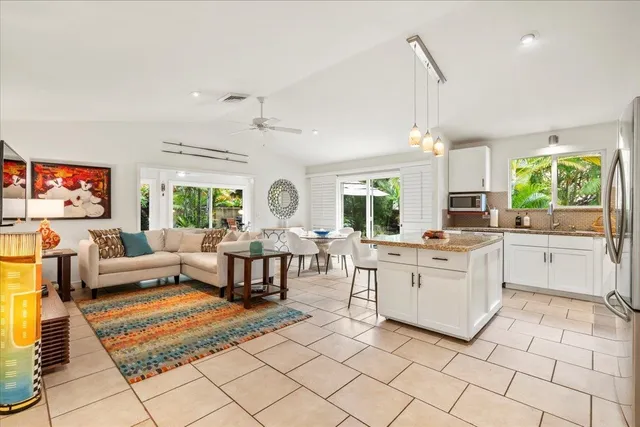 $1,399,900 | 555 Halalai Street, Kihei, HI 96753