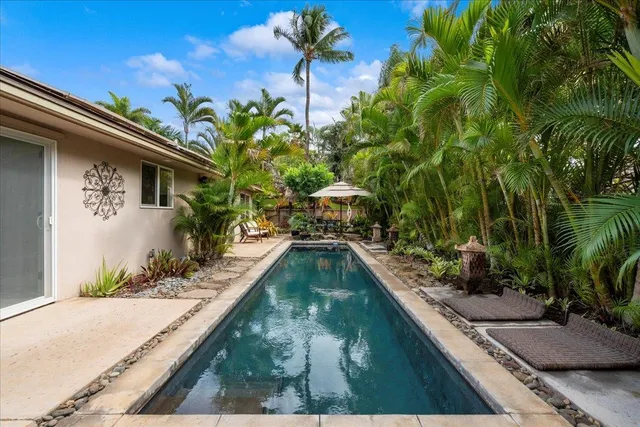 $1,399,900 | 555 Halalai Street, Kihei, HI 96753