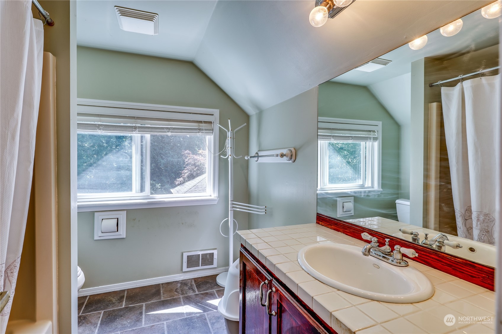 6417 Northwest Logger Road Silverdale, WA 98383 - Photo 30 of 36 Gallery Image 30