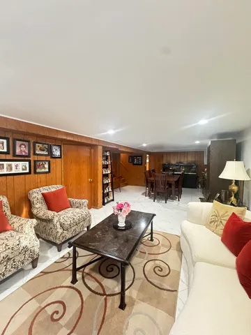 $455,000 | 7742 Kolmar Avenue, Skokie, IL 60076