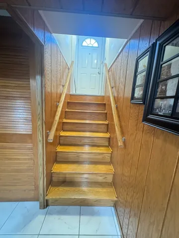 $455,000 | 7742 Kolmar Avenue, Skokie, IL 60076