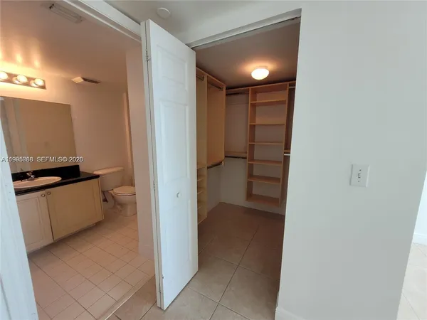 $3,300 | 3000 Coral Way, Unit 1512, Miami, FL 33145