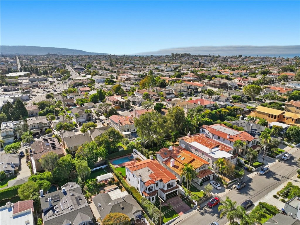 1740 Ruhland Avenue Manhattan Beach, CA 90266 - Photo 10 of 61 an aerial view of residential houses with outdoor space