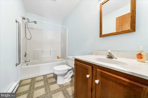 $339,000 | 594 5th Street, Oxford, PA 19363