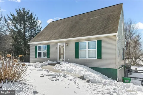 $339,000 | 594 5th Street, Oxford, PA 19363