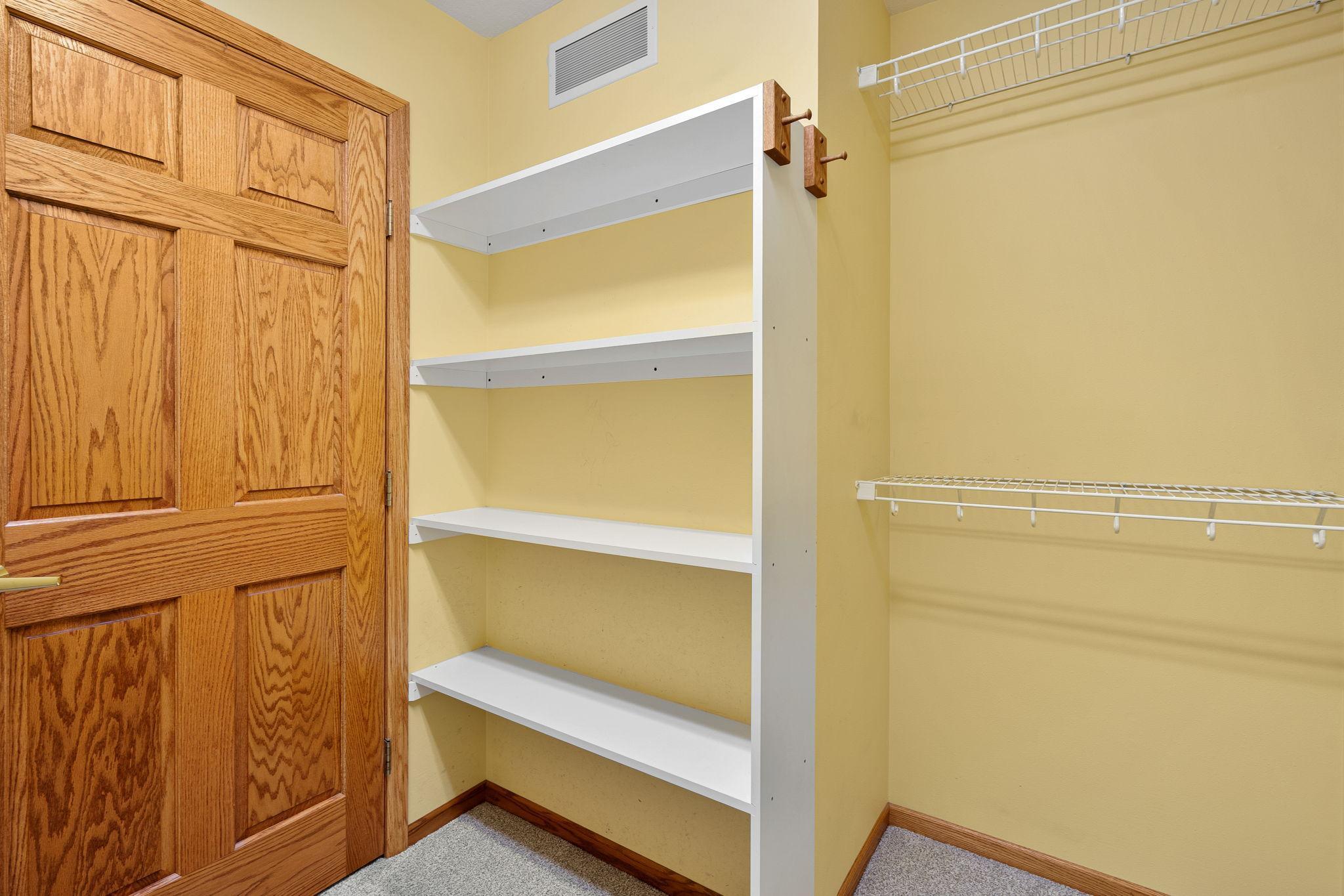 1511 16th Avenue Southwest Austin, MN 55912 - Photo 35 of 60