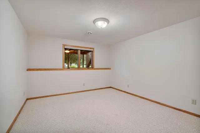 $379,900 | 1511 16th Avenue Southwest, Austin, MN 55912