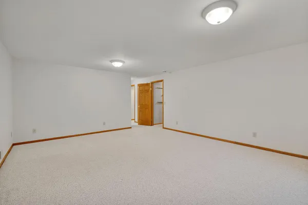 $379,900 | 1511 16th Avenue Southwest, Austin, MN 55912