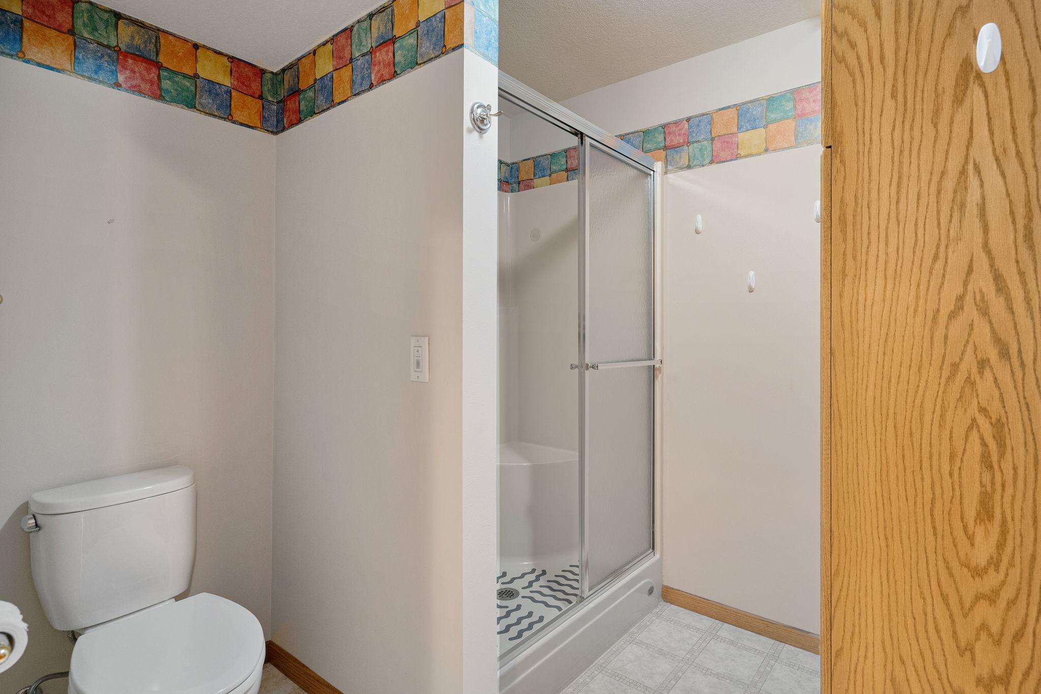 1511 16th Avenue Southwest Austin, MN 55912 - Photo 49 of 60