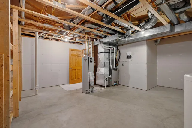 $379,900 | 1511 16th Avenue Southwest, Austin, MN 55912