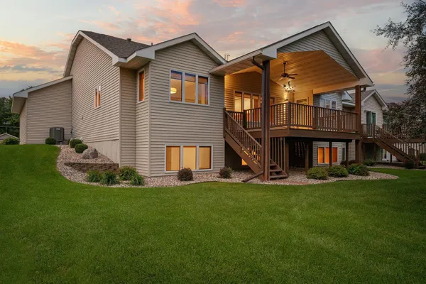 $379,900 | 1511 16th Avenue Southwest, Austin, MN 55912
