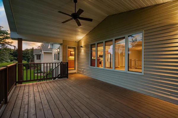 $379,900 | 1511 16th Avenue Southwest, Austin, MN 55912