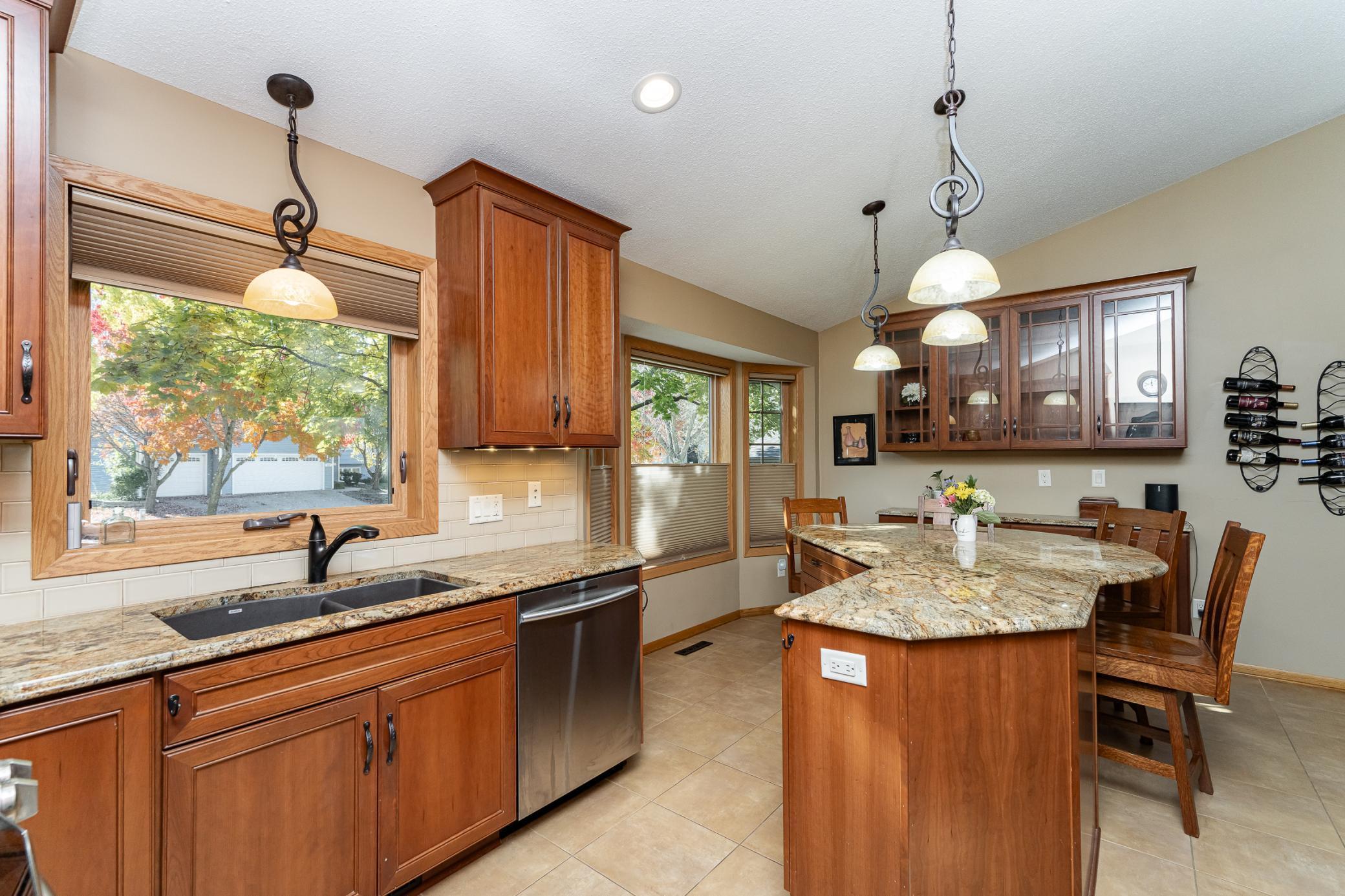 917 Northway Lane Northeast Rochester, MN 55906 - Photo 4 of 41