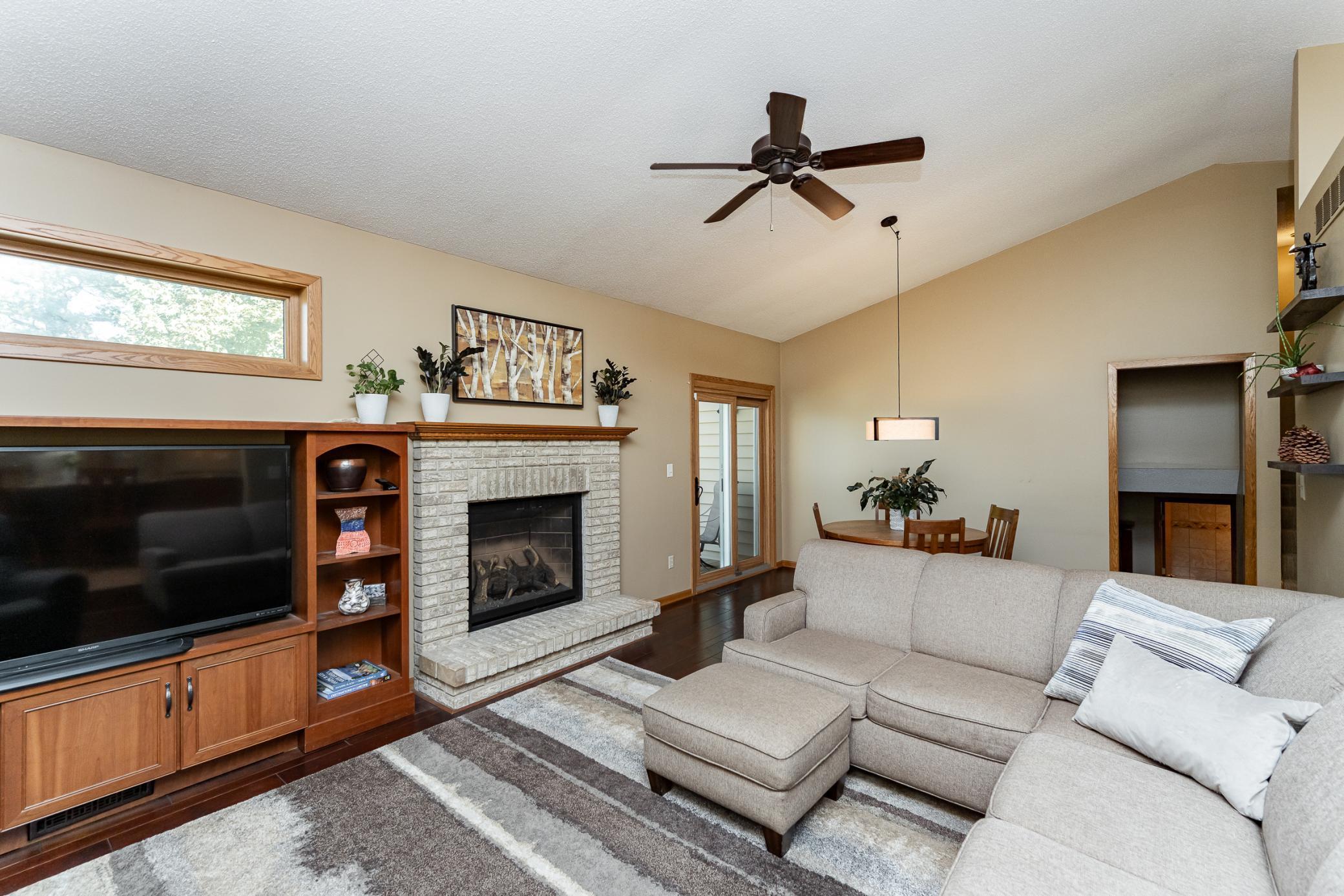 917 Northway Lane Northeast Rochester, MN 55906 - Photo 8 of 41