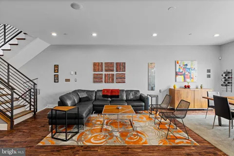 $775,000 | 4080 Manayunk Avenue, Philadelphia, PA 19128