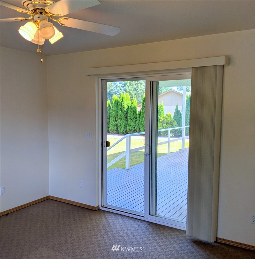 18624 Ivan Street Southwest Rochester, WA 98579 - Photo 12 of 25