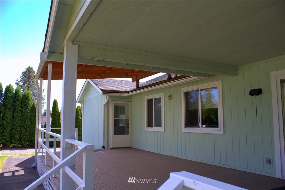 18624 Ivan Street Southwest Rochester, WA 98579 - Photo 20 of 25