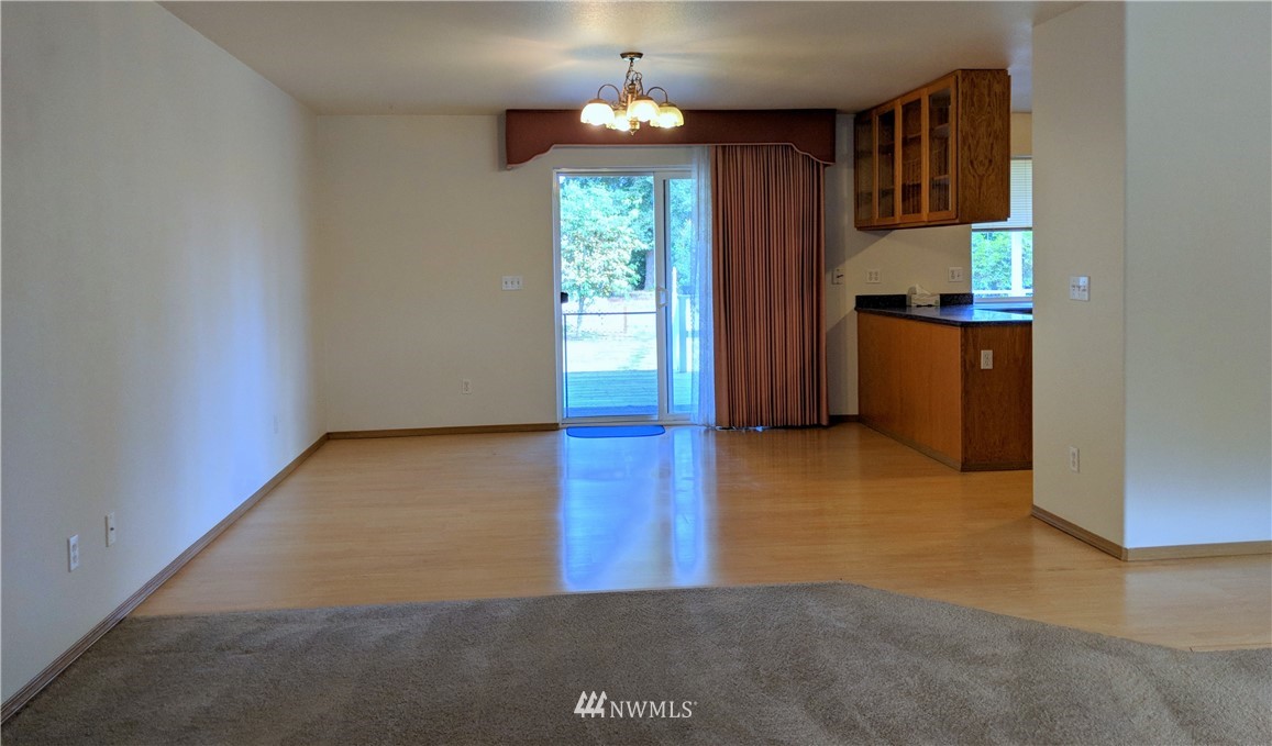 18624 Ivan Street Southwest Rochester, WA 98579 - Photo 3 of 25