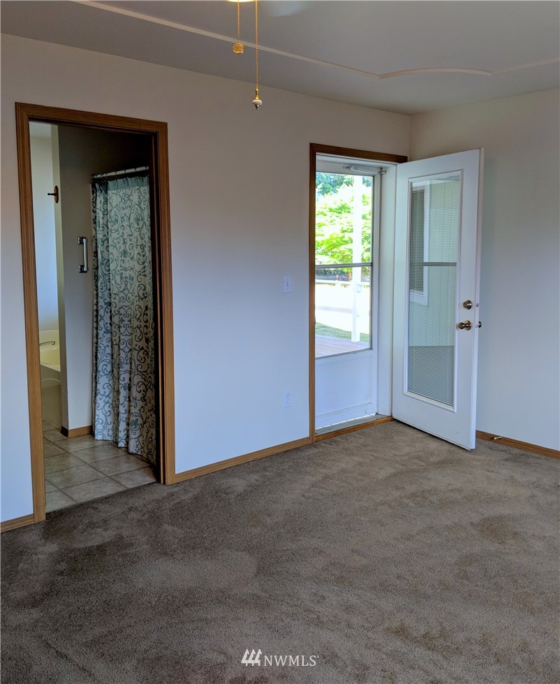 18624 Ivan Street Southwest Rochester, WA 98579 - Photo 10 of 25