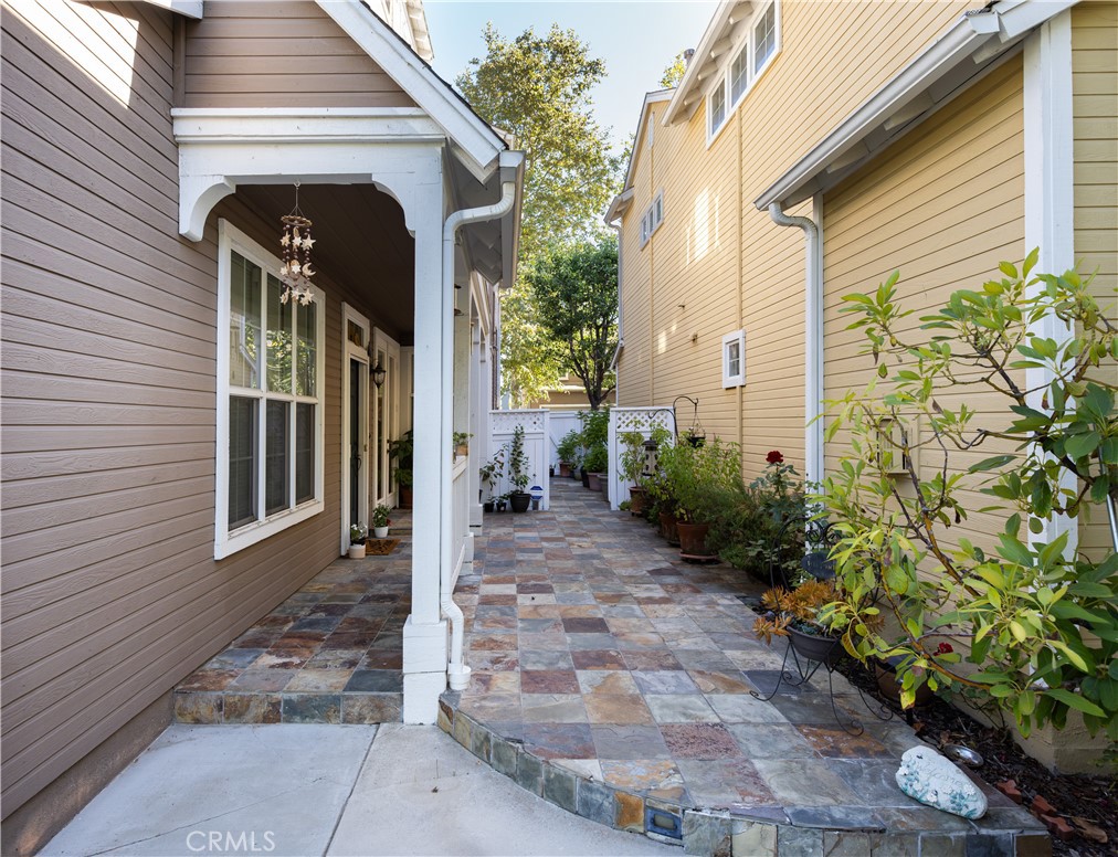 7 Cedar Haven Farm Ladera Ranch, CA 92694 - Photo 30 of 31 Professionally hardscaped yard with enclosed fencing all around