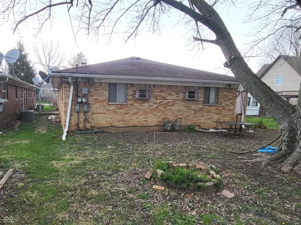 $1,025 | 6203 East 11th Street, Indianapolis, IN 46219
