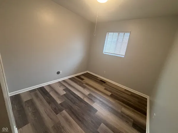 $1,025 | 6203 East 11th Street, Indianapolis, IN 46219