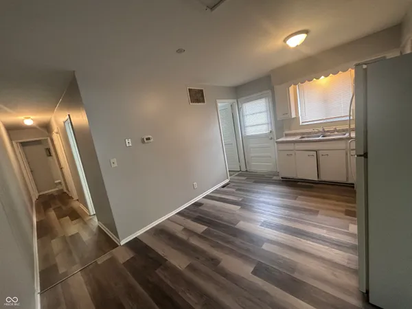 $1,025 | 6203 East 11th Street, Indianapolis, IN 46219