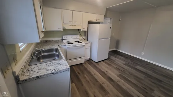 $1,025 | 6203 East 11th Street, Indianapolis, IN 46219